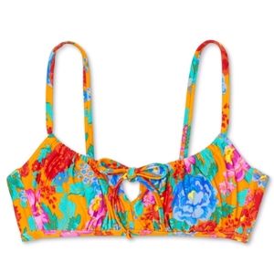 Juniors floral bikini top!